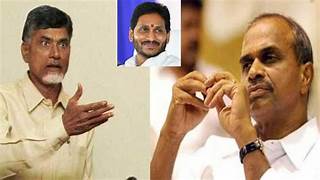 వైఎస్ఆర్ కుటుంబ రాజకీయ యాత్ర మరియు చంద్రబాబు నాయుడు రాజకీయ ప్రయత్నాలు - ఆంధ్రప్రదేశ్ ప్రజలు తీవ్రమైన నష్టాన్ని ఎదుర్కొన్నారు.